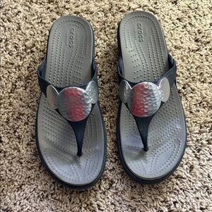 Sz 9 CROCS Blue and Gray Flip Flops